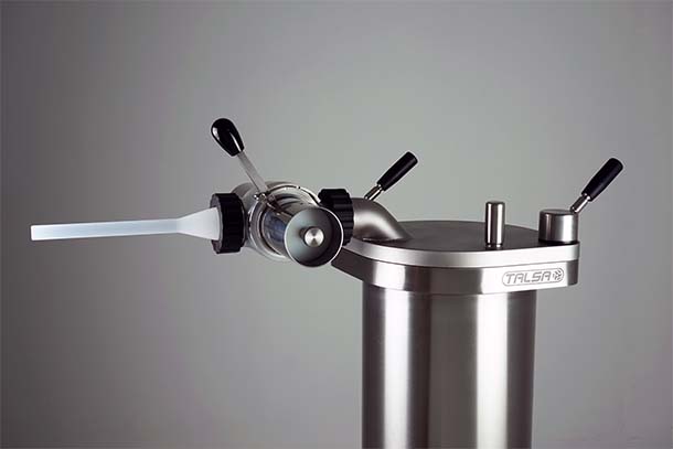 HYDRAULIC PISTON FILLERS / STUFFERS